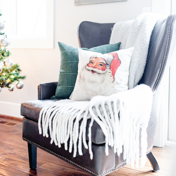 10 Gorgeous Farmhouse Entryway Design Ideas - Linen and Ivory